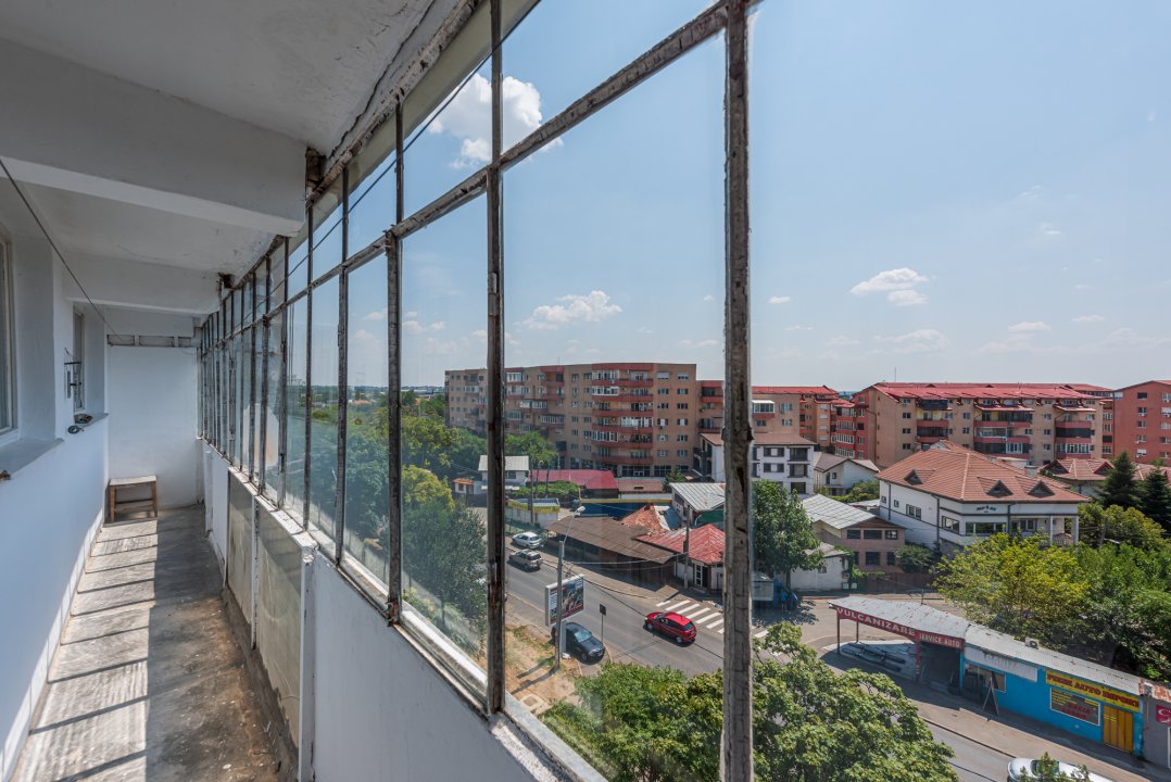 Inchiriere apartament 3 camere, parcare inclusa, Prelungirea Ghencea