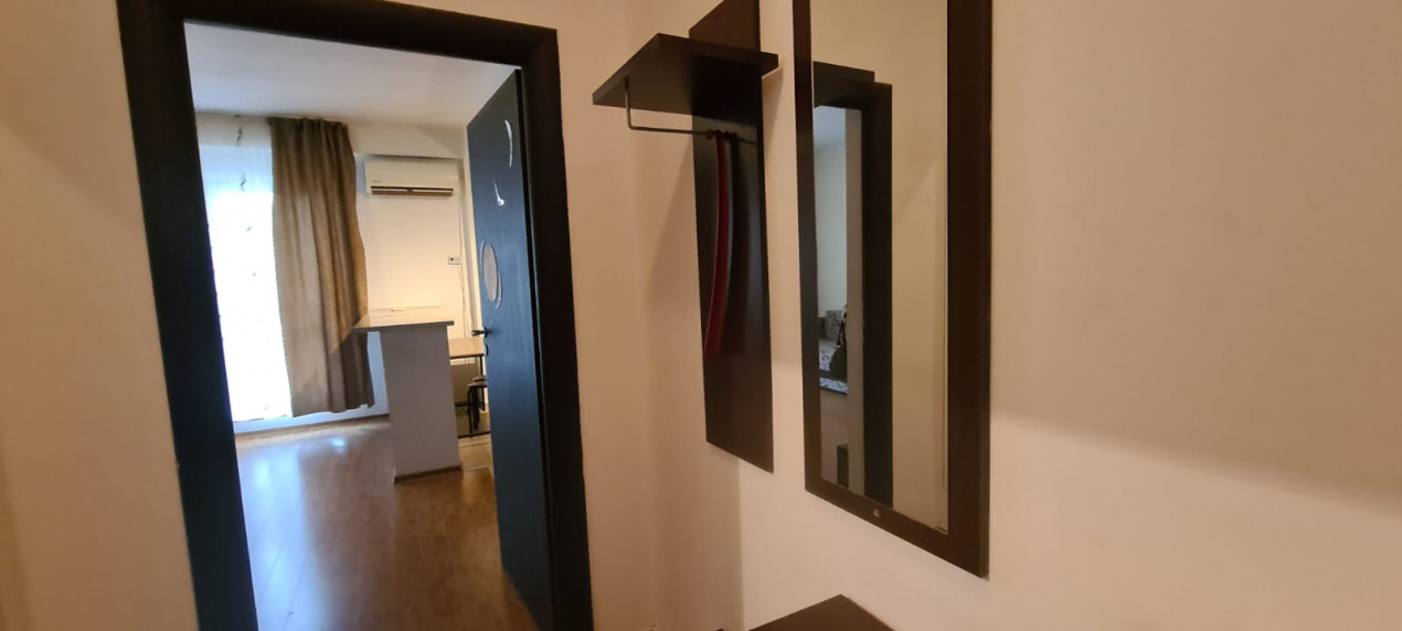 Inchiriere garsoniera balcon inchis si loc parcare, str Marului, Fundeni