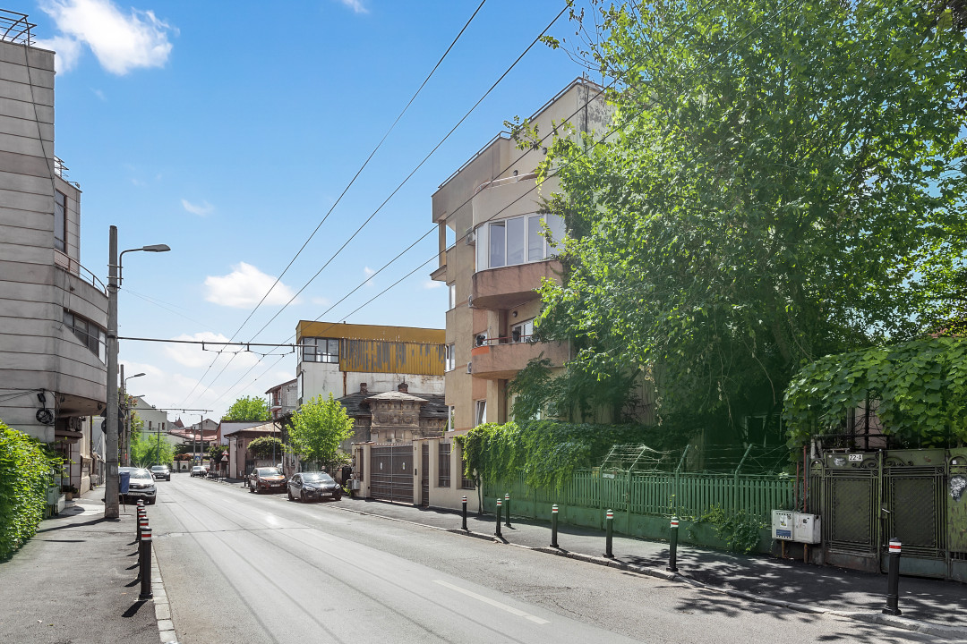 Casa  si teren 300 mp | singur curte | Matei Voievod