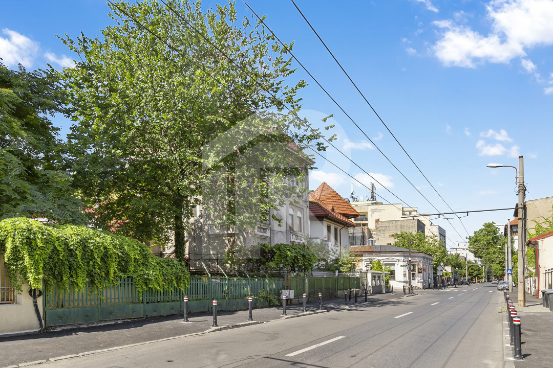 Casa  si teren 300 mp | singur curte | Matei Voievod