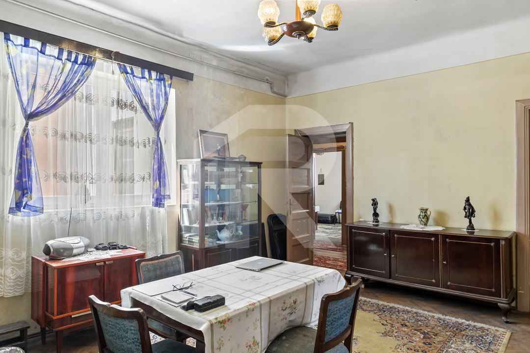 Casa  si teren 300 mp | singur curte | Matei Voievod