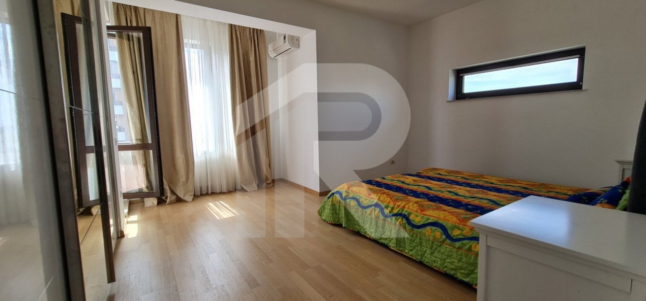 Apartament lux 4 camere 120 mp Baneasa