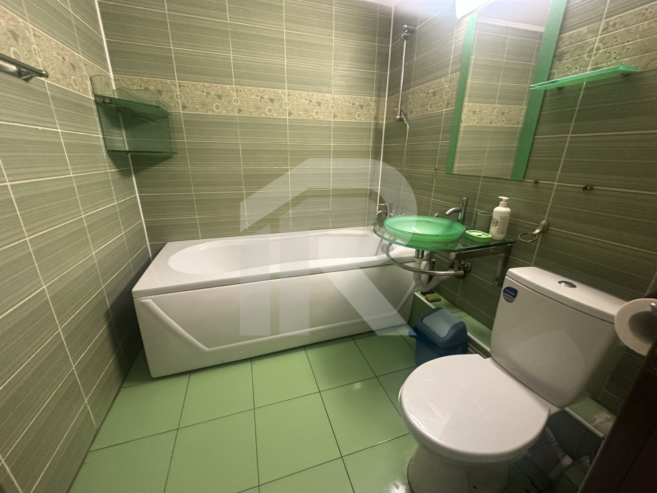 Apartament 4 camere Liberty Center Mall 82 mp