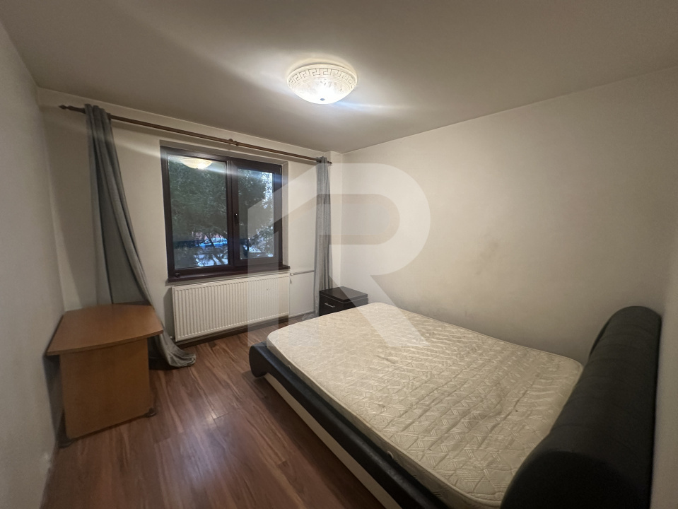 Apartament 4 camere Liberty Center Mall 82 mp