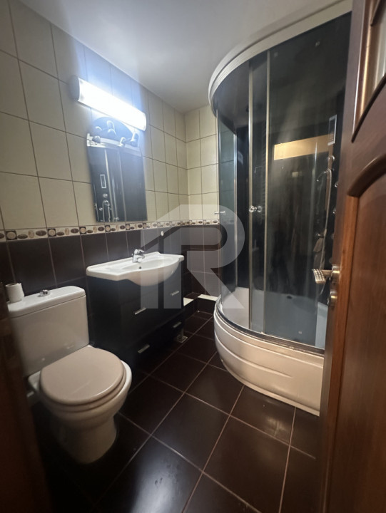 Apartament 4 camere Liberty Center Mall 82 mp