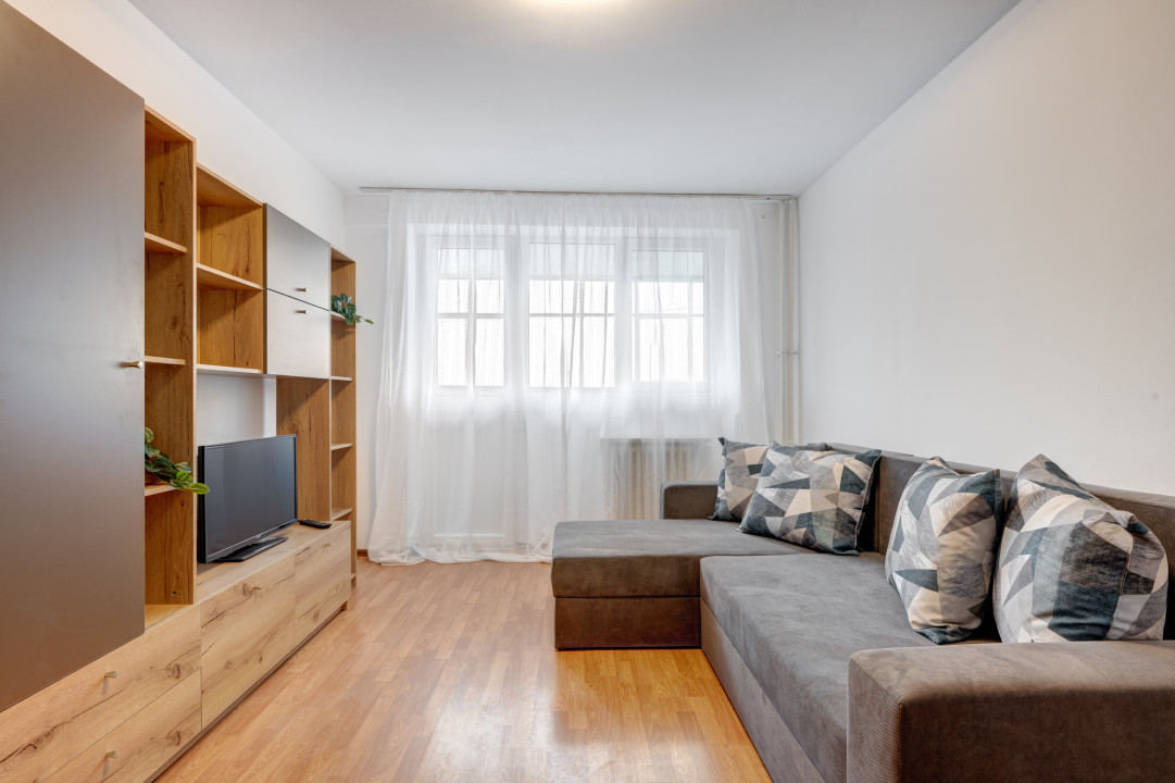 Inchiriere 3 camere, LOC PARCARE SI GARAJ, Prelungirea Ghencea