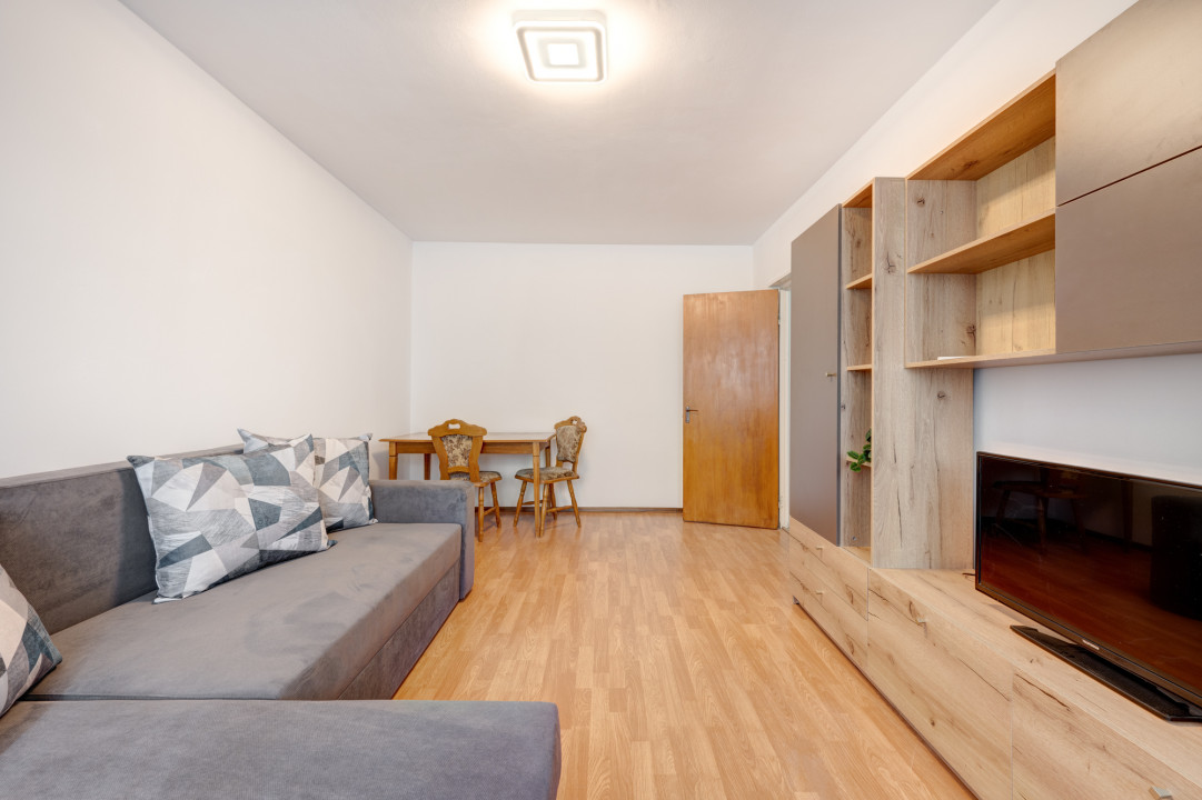 Inchiriere 3 camere, LOC PARCARE SI GARAJ, Prelungirea Ghencea