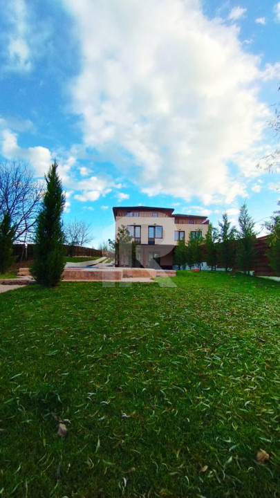 MEGA OCAZIE SE VINDE VILA IN SNAGOV-CIOFLICENI