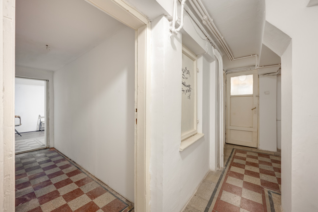 CALEA VICTORIEI | Apartament 3 camere in Cladire Interbelica 