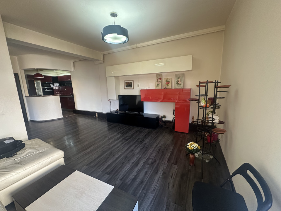 CORBEANCA, DUPLEX P+E+M 140 MP, CURTE PROPRIE 130 MP! 