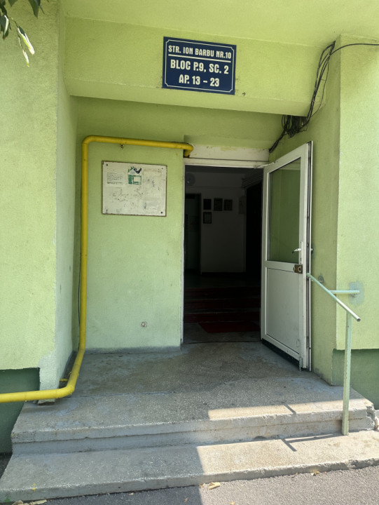 1 DECEMBRIE, 4 CAMERE 98 MP, LOT 22 MP PARCARE!