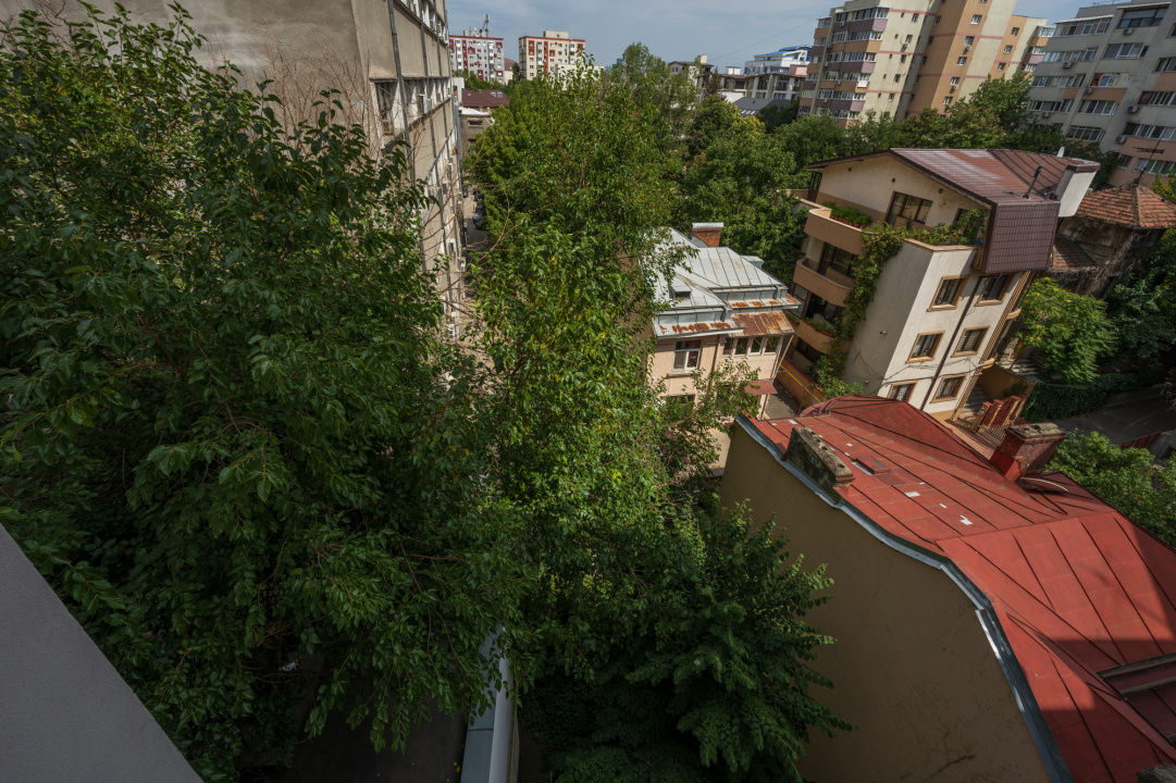 ION MIHALACHE cu Bld. Averescu | Garsoniera disponibila in bloc mixt 