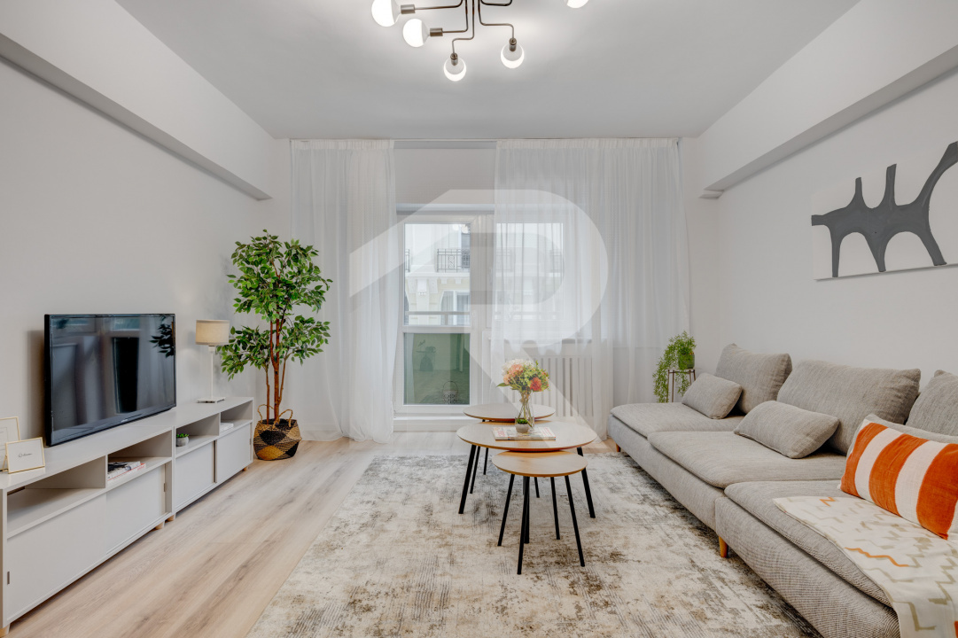 UNIRII, zona SF. VINERI | bloc 1987 | Terasǎ | ideal locuințǎ  sau Airbnb