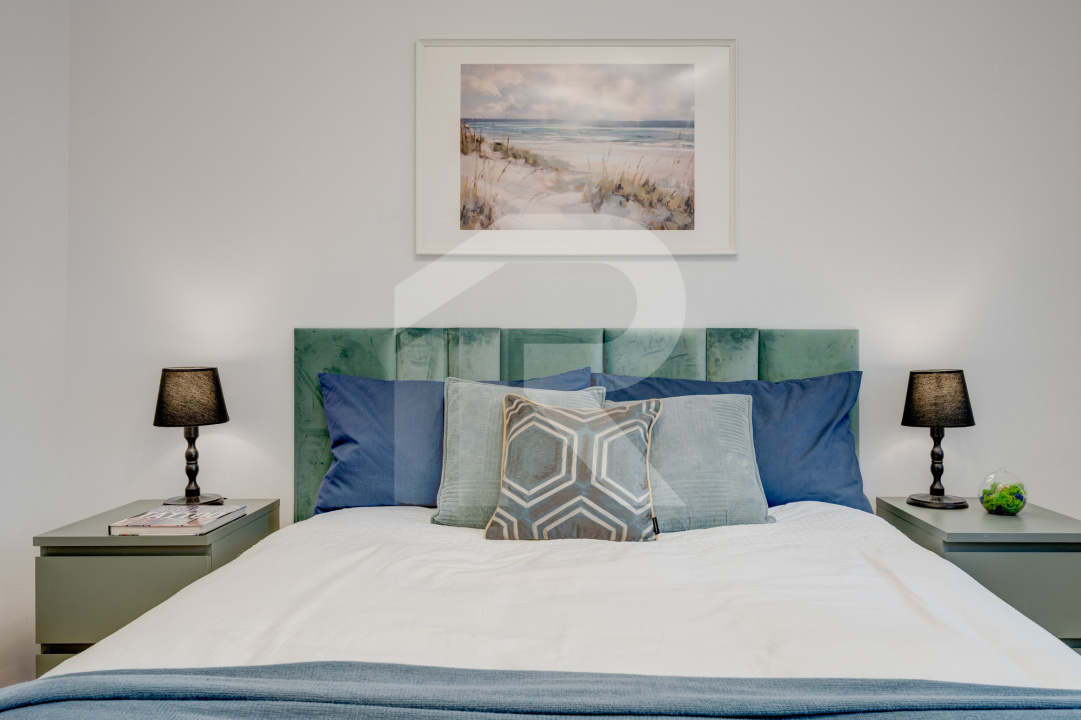 UNIRII, zona SF. VINERI | bloc 1987 | Terasǎ | ideal locuințǎ  sau Airbnb