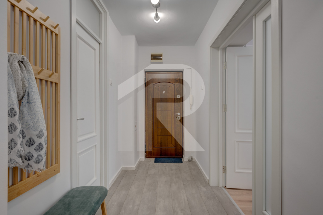 UNIRII, zona SF. VINERI | bloc 1987 | Terasǎ | ideal locuințǎ  sau Airbnb