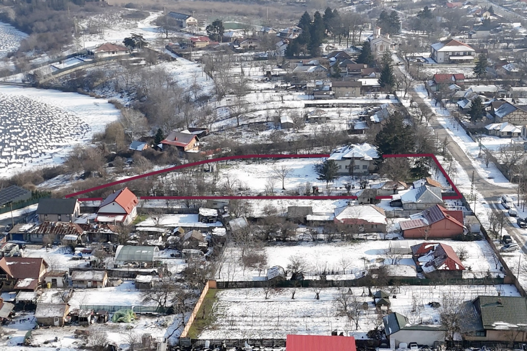 GRADIȘTEA | Teren si construcție pe malul lacului Cǎldǎrușani