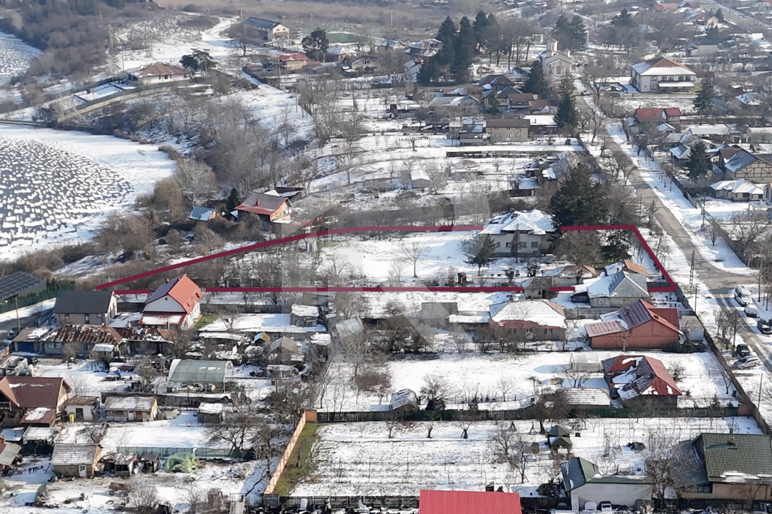 GRADIȘTEA | Teren si construcție pe malul lacului Cǎldǎrușani