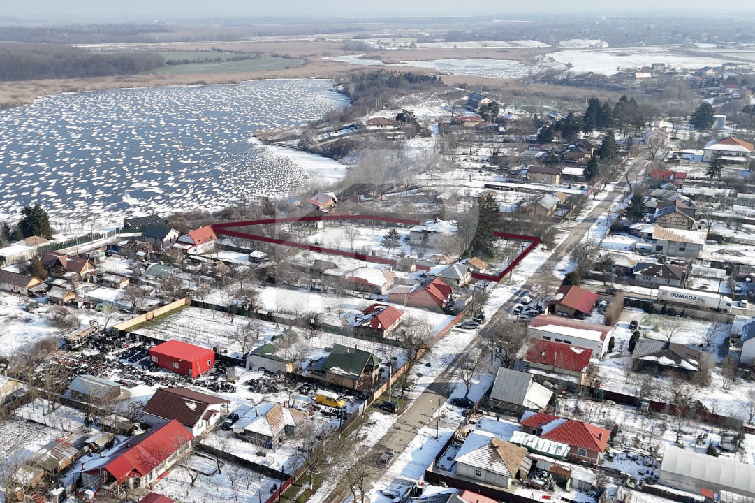 GRADIȘTEA | Teren si construcție pe malul lacului Cǎldǎrușani
