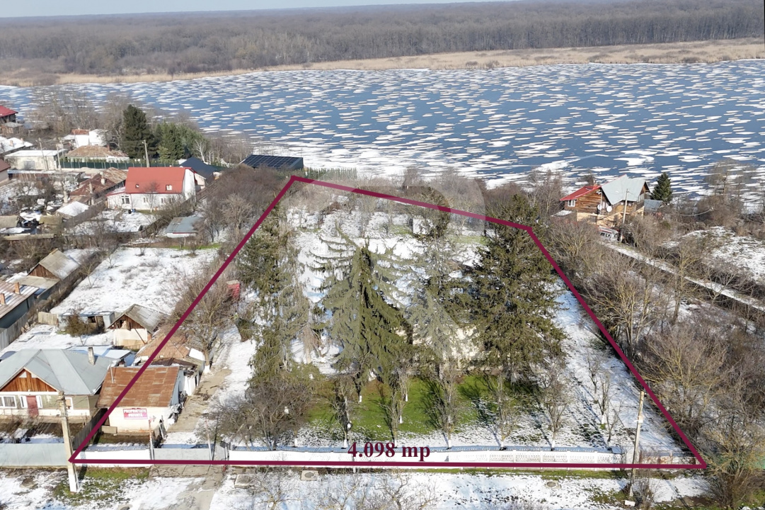 GRADIȘTEA | Teren si construcție pe malul lacului Cǎldǎrușani