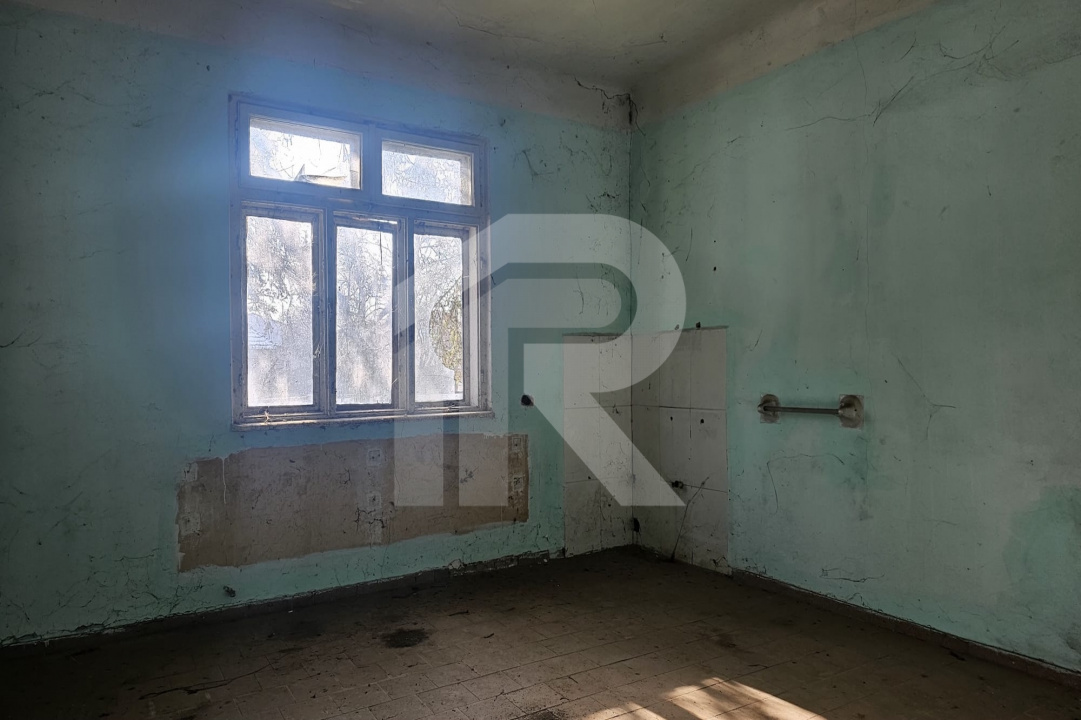 GRADIȘTEA | Teren si construcție pe malul lacului Cǎldǎrușani