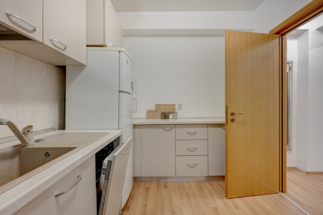 BELLER | Inchiriere apartament cochet 3 camere | Garaj