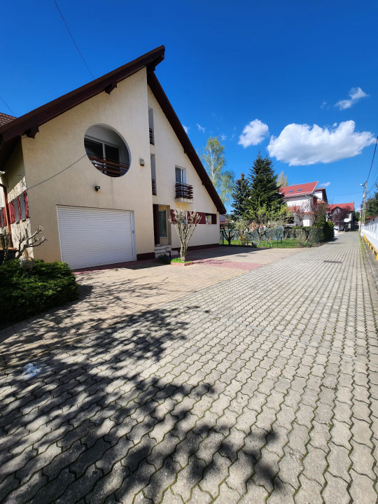 Vila cu piscina Iancu Nicole Pipera