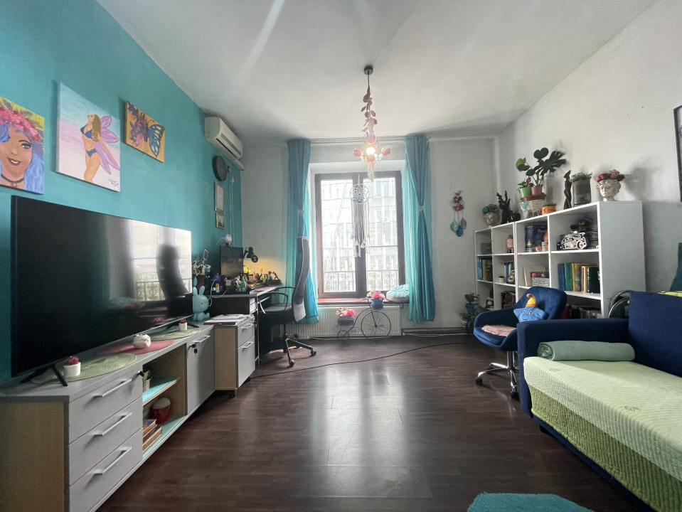 PIATA VICTORIEI 2 camere 61mp Ideal Investitie