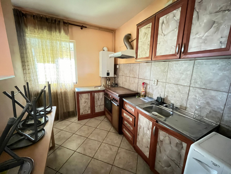 Apartament 3 cam 68 mp Sos. Colentina Maior Bacila