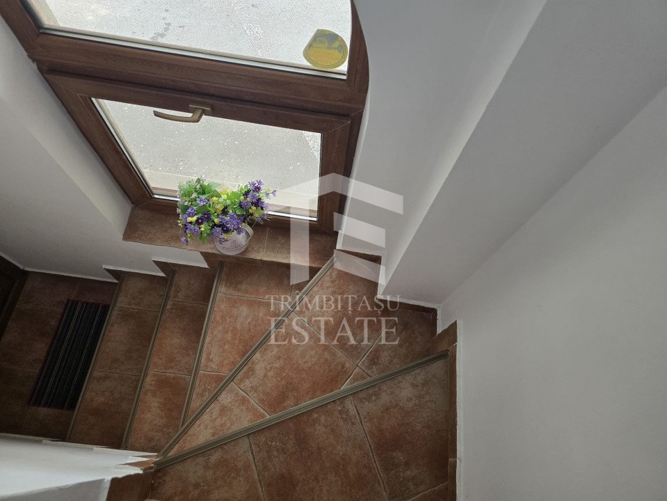 FALEZA NORD - Apartament 2 camere cu centrala pe gaz si balcon.
