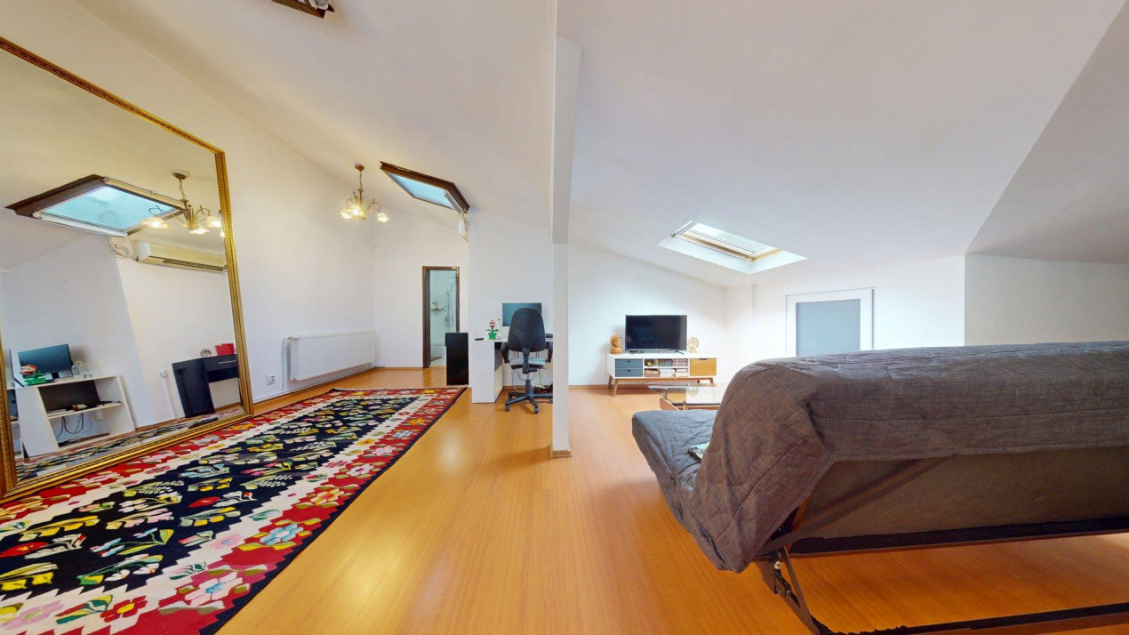 Casă cu șarm istoric lângă Cișmigiu – 6 camere, atrium natural, cramă